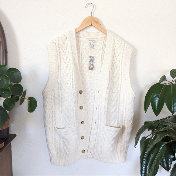 J.Crew | Rugged | Merino Wool-Blend Cream Cable-Knit Sweater Vest - Picture 1 of 12